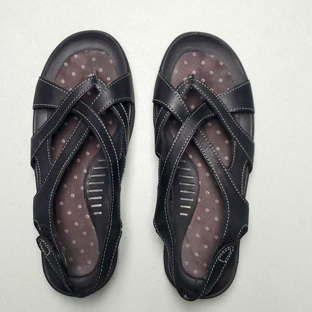 Lands' End black sandal with white stitching.  Size 7M